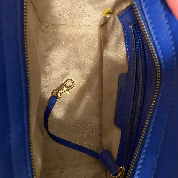 Michael Kors Royal Blue Crossbody with Gold Studs - Picture 6 of 7